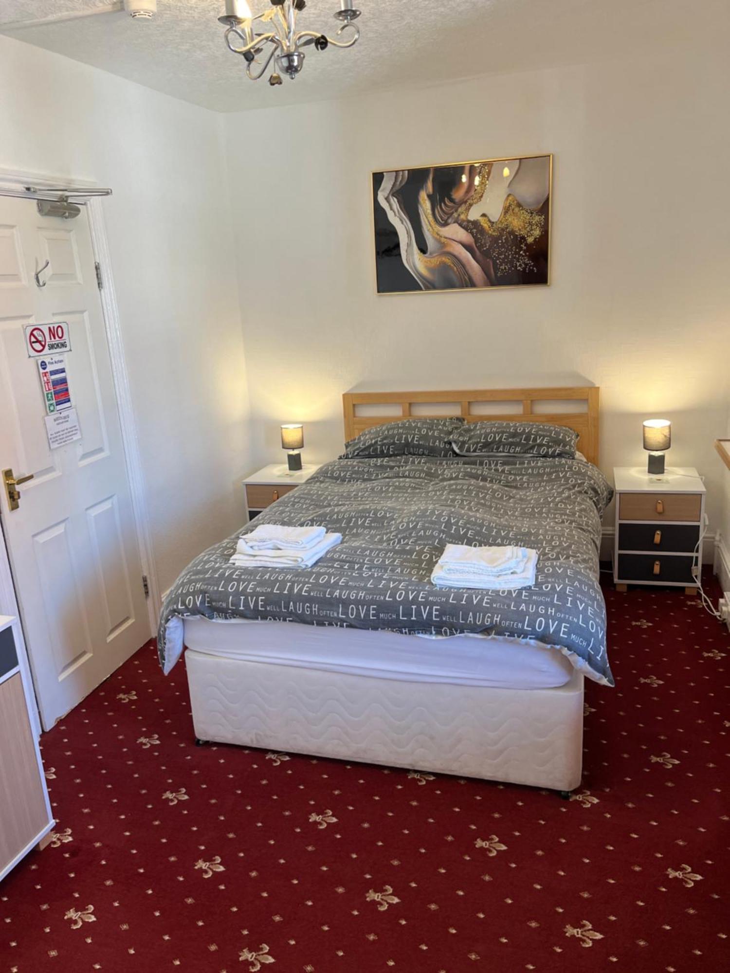 Marston Town Centre Villa Blackpool Eksteriør bilde